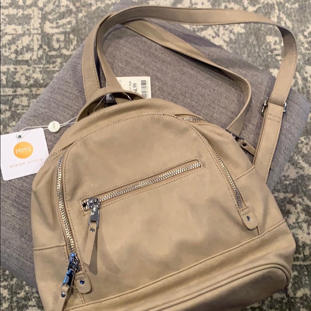 MED SIZE BACKPACK